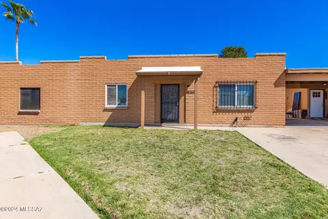 6707 Escalante Rd, Tucson, AZ 85730