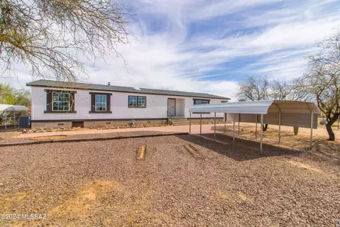 17055 W El Tiro Rd, Marana, AZ 85653