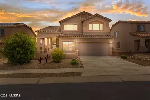 649 W Tremolo Ln, Oro Valley, AZ 85737