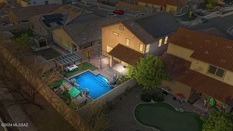 Exterior - 11311 E Squash Blossom Loop, Tucson, AZ 85747 photo 5 of 10
