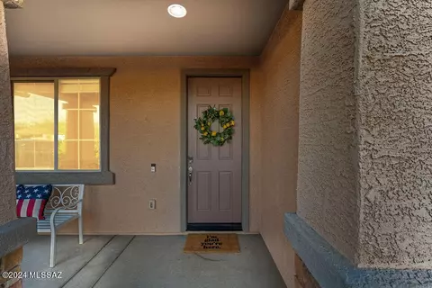 Exterior - 11311 E Squash Blossom Loop, Tucson, AZ 85747 photo 4 of 10