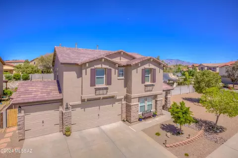 9420 N Mantis Way, Tucson, AZ 85742