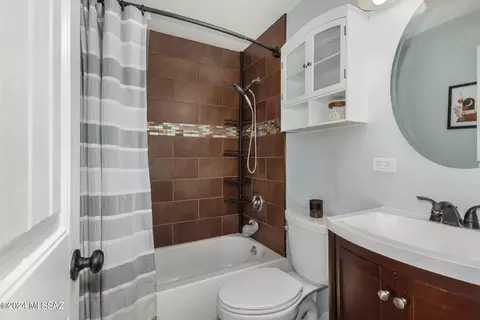 Bath - 6702 E David Dr, Tucson, AZ 85730 photo 2 of 2