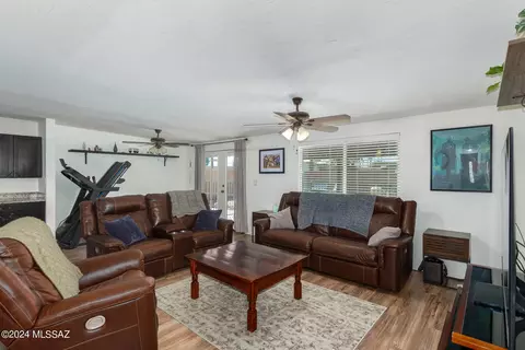 Living - 6702 E David Dr, Tucson, AZ 85730 photo 3 of 6