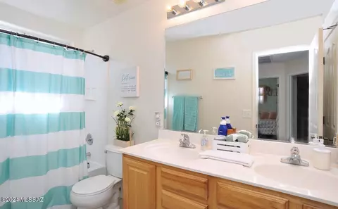 Bath - 4826 E Canary Grass Dr, Tucson, AZ 85756 photo 3 of 3