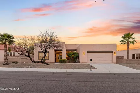 7068 N Avenida Adella, Tucson, AZ 85741