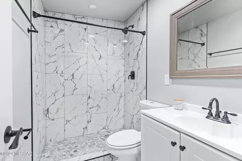 Bath - 8610 E Ruby Dr, Tucson, AZ 85730 photo 1 of 2