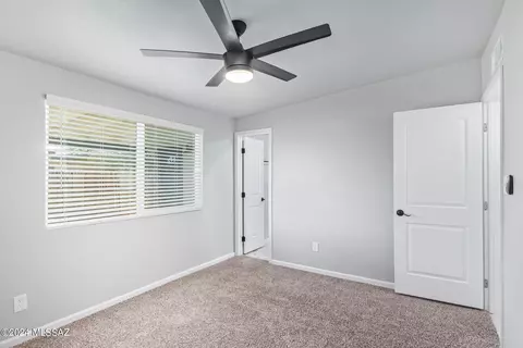 Bedroom - 8610 E Ruby Dr, Tucson, AZ 85730 photo 2 of 5