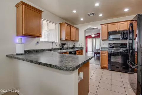 5263 S Newcastle Ct, Tucson, AZ 85746 photo 10