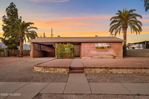 2328 N Hampton St, Tucson, AZ 85719