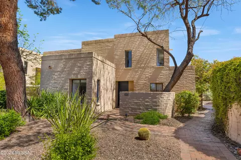 2857 E Sierra Vista Rd, Tucson, AZ 85716