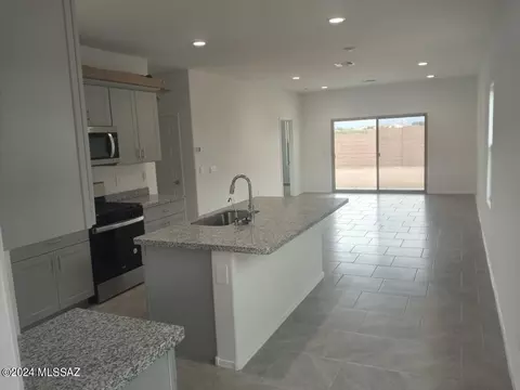 12129 E Ava Lynn Dr W, Vail, AZ 85641 photo 3