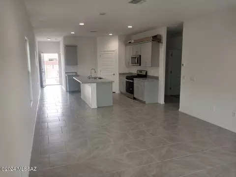 12129 E Ava Lynn Dr W, Vail, AZ 85641 photo 5