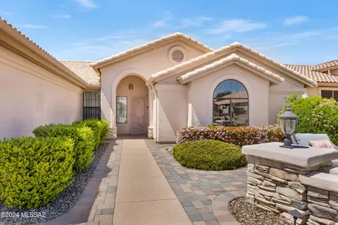 37118 S Rock Crest Dr, Saddlebrooke, AZ 85739
