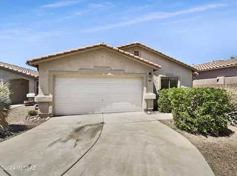 8126 S Woodfrost Way, Tucson, AZ 85747
