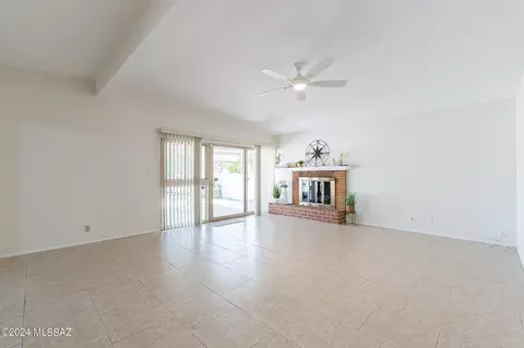 Living - 7002 E 2nd St, Tucson, AZ 85710 photo 3 of 5