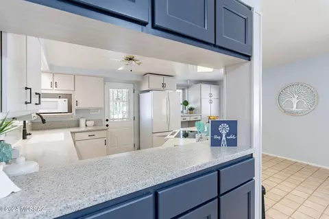 Kitchen - 7002 E 2nd St, Tucson, AZ 85710 photo 4 of 9