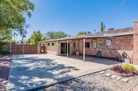 Exterior - 7002 E 2nd St, Tucson, AZ 85710 photo 5 of 10