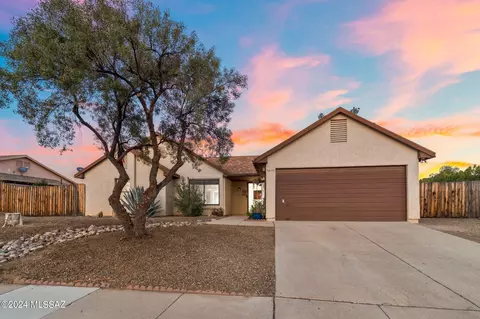 9470 N Bald Eagle Ave, Tucson, AZ 85742