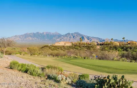 1871 W Placita Canoa Azul, Green Valley, AZ 85622