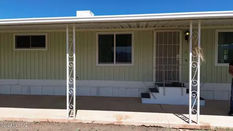 3410 Edwin Rd, Tucson, AZ 85739