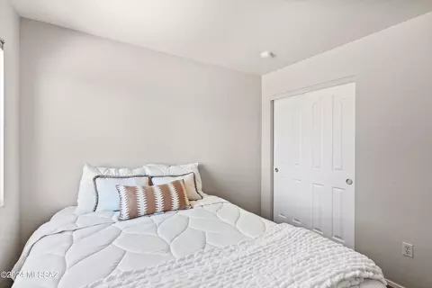 Bedroom - 4046 E Agate Knoll Dr, Tucson, AZ 85756 photo 8 of 8