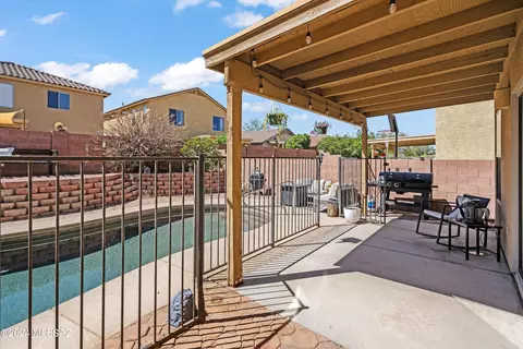 Exterior - 4046 E Agate Knoll Dr, Tucson, AZ 85756 photo 7 of 7