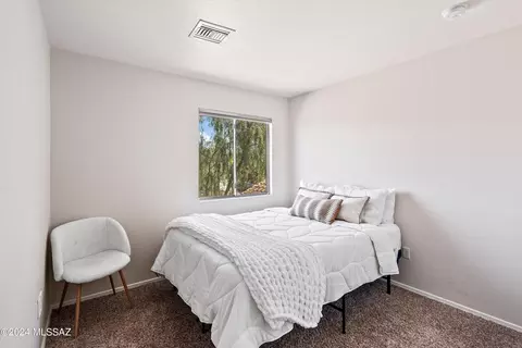Bedroom - 4046 E Agate Knoll Dr, Tucson, AZ 85756 photo 7 of 8