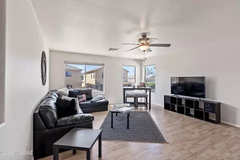 Living - 4046 E Agate Knoll Dr, Tucson, AZ 85756 photo 3 of 6