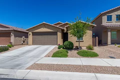 3330 W Sunlit Peak Dr, Tucson, AZ 85742