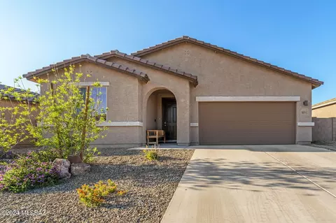 10942 W Radcliff Dr, Marana, AZ 85653