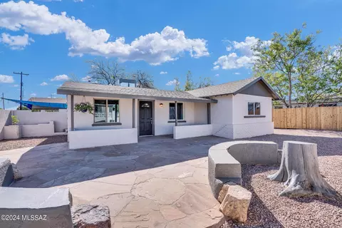 5601 S Masterson Ave, Tucson, AZ 85706