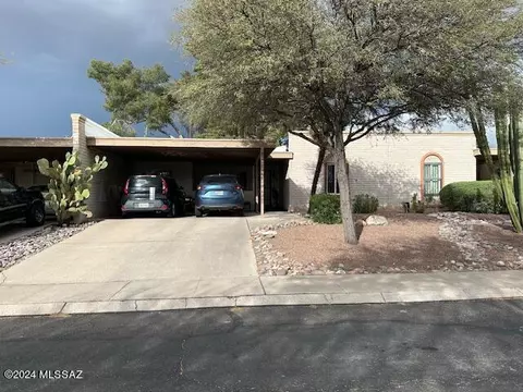 1467 S Abbie Ln, Tucson, AZ 85710