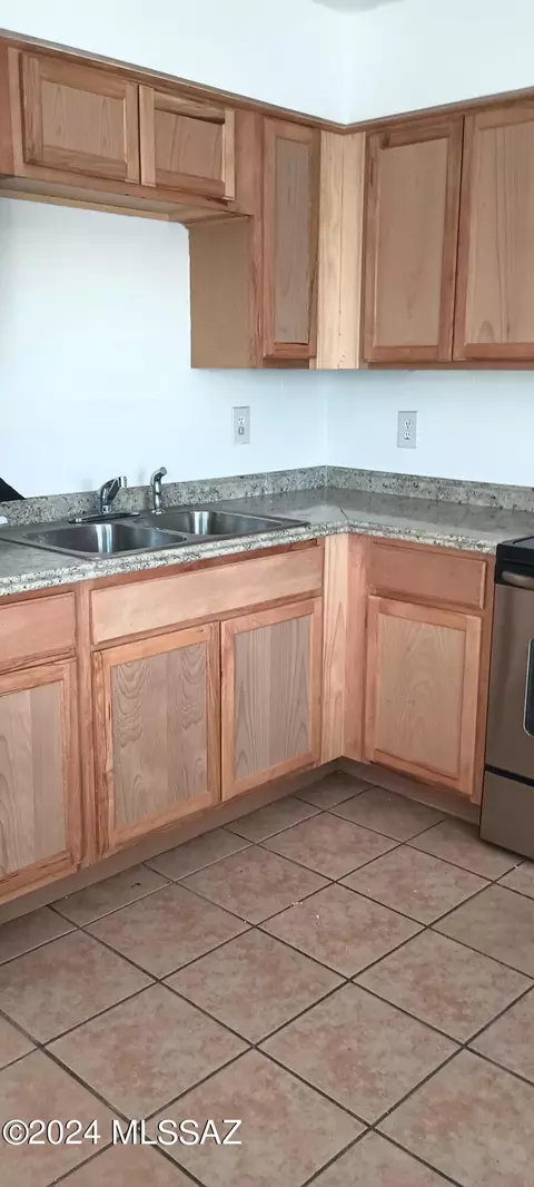 226-228 E Pennsylvania Dr, Tucson, AZ 85714