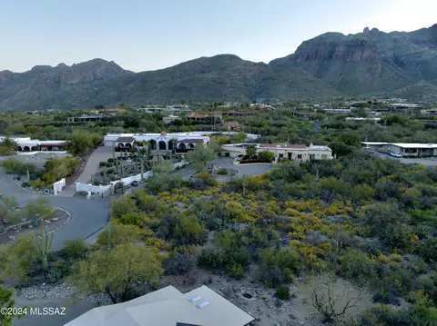 7124 N Chimney Rock Pl #128, Tucson, AZ 85718
