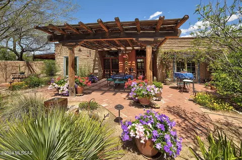 5078 E Fort Lowell Rd, Tucson, AZ 85712
