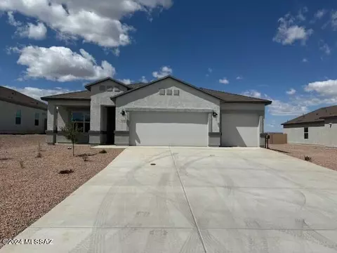 705 W Lexington St, Vail, AZ 85641