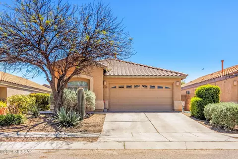 6893 W Copperwood Way, Tucson, AZ 85757