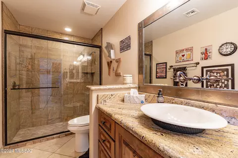 Bath - 14319 E Sands Ranch Rd, Vail, AZ 85641 photo 3 of 3