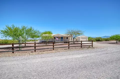7401 E Wilderness Trl, Sahuarita, AZ 85629
