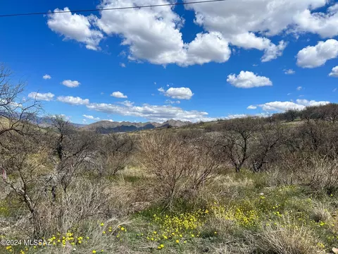 1467 Circulo Jacona #76, Rio Rico, AZ 85648