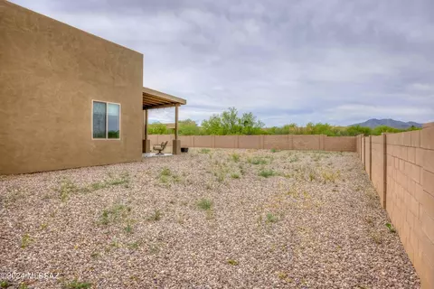 Exterior - 3420 E Shade Rock Pl, Vail, AZ 85641 photo 6 of 9