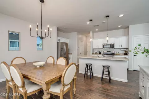 Dining - 6502 E Brushback Loop, Tucson, AZ 85756 photo 4 of 4