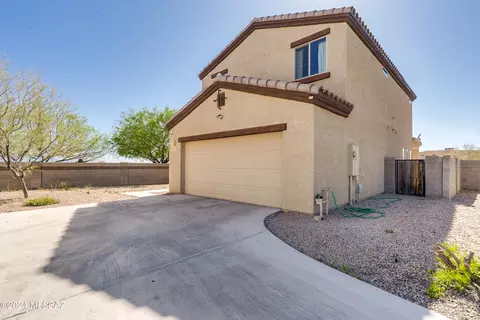 Exterior - 6502 E Brushback Loop, Tucson, AZ 85756 photo 3 of 16
