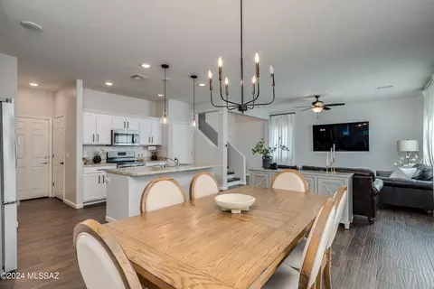 Dining - 6502 E Brushback Loop, Tucson, AZ 85756 photo 3 of 4