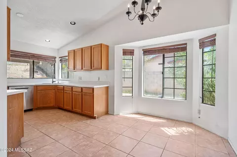 9991 E Watson Dr, Tucson, AZ 85730 photo 9