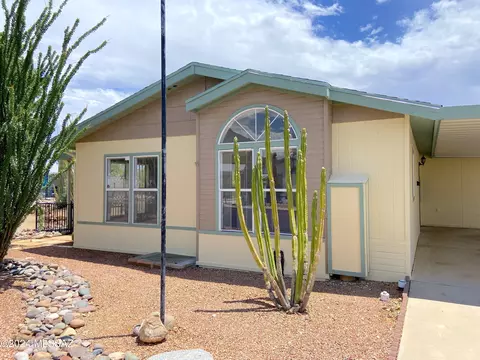 7701 W Touchstone St, Tucson, AZ 85735