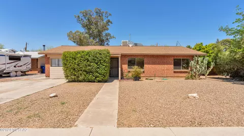 4807 E Bellevue St, Tucson, AZ 85712