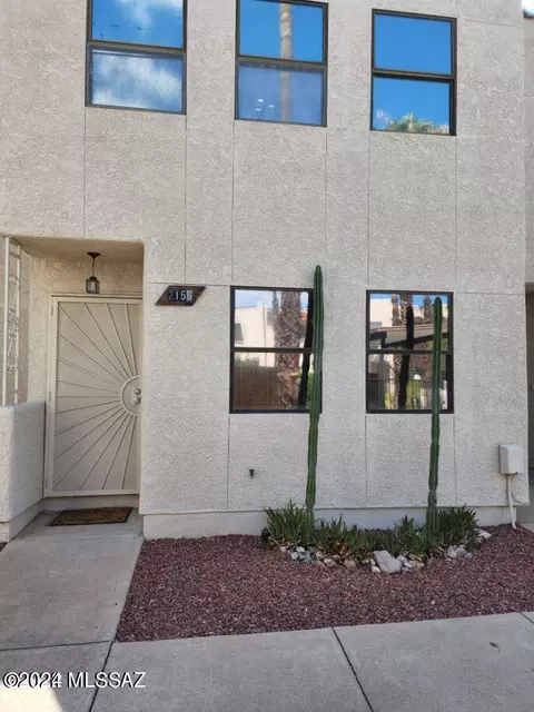 2156 N 1st Ave, Tucson, AZ 85719
