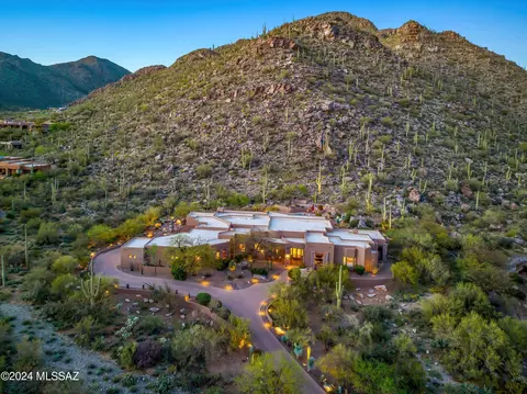 4502 W Hanging Rock Ct, Marana, AZ 85658